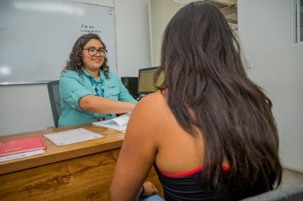 Brinda SMDIF Puebla asesoría y protección integral, a mujeres que viven violencia