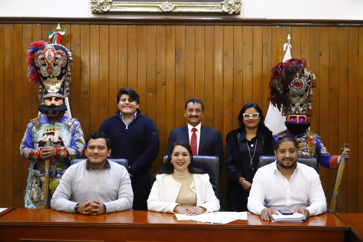 Encabeza la alcaldesa De San Pedro Cholula, Tonantzin Fernández, diversas actividades este jueves 28 de noviembre