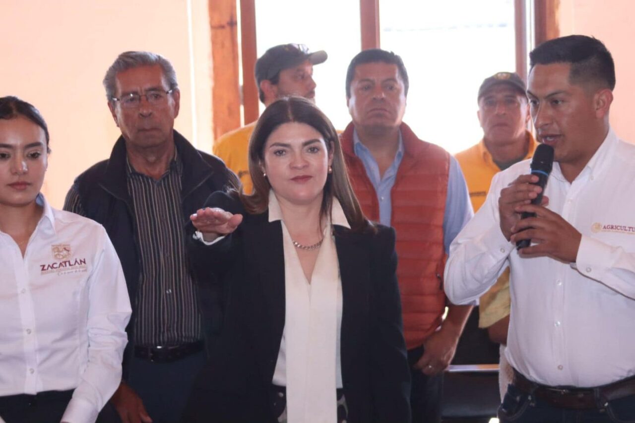 Bety Sánchez Galindo, Presidenta Municipal de Zacatlán, destaca sus actividades del 28 de noviembre