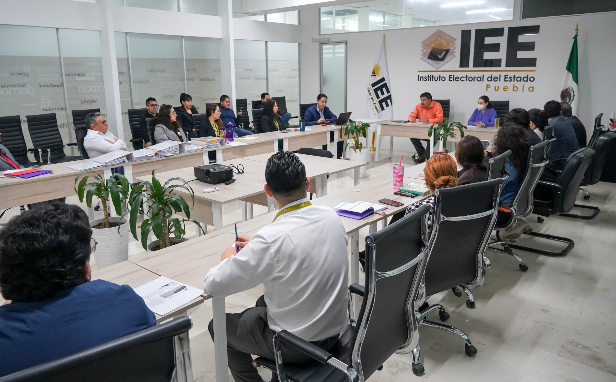 Mantiene IEE certificación en la Norma Mexicana NMX-R-025-SCFI-2015 en Igualdad Laboral y No Discriminación