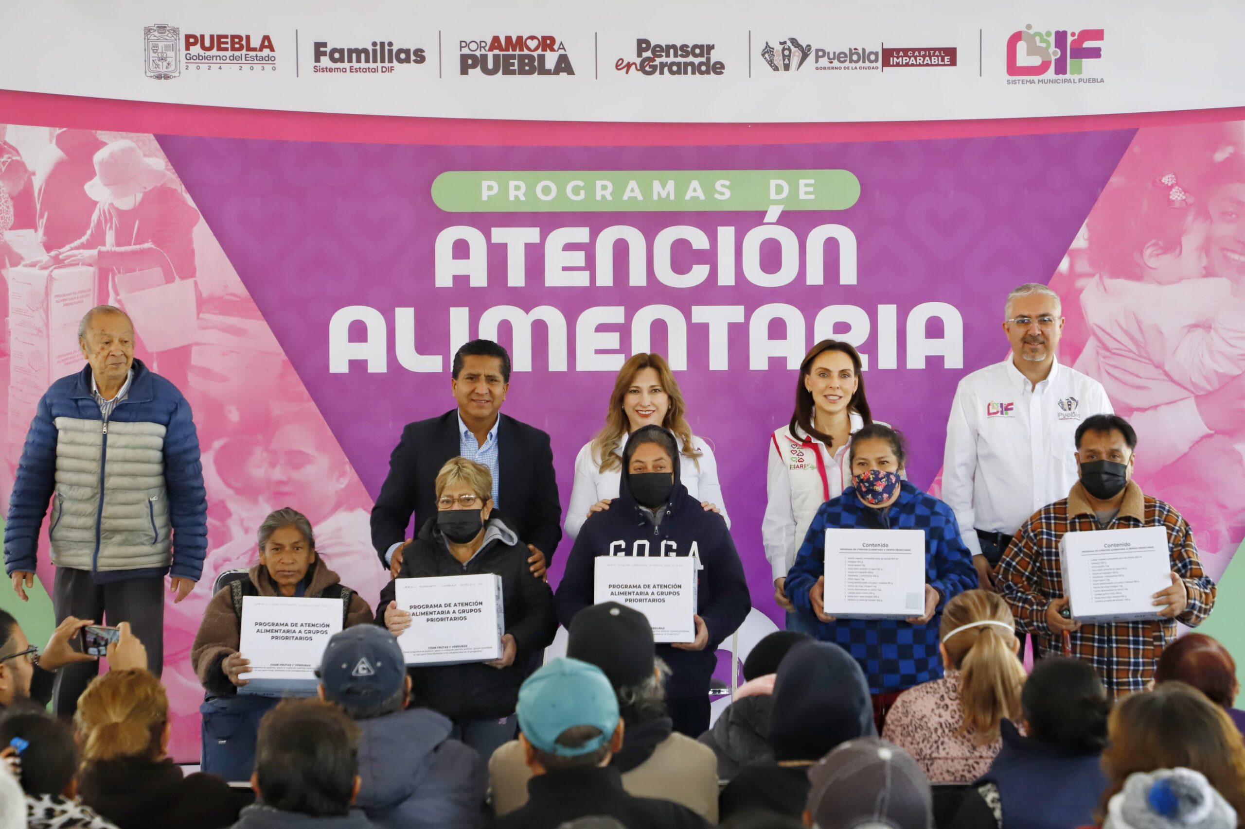 Coordina SEDIF y SMDIF la entrega de más de 2,600 despensas de diversos programas alimentarios en la capital