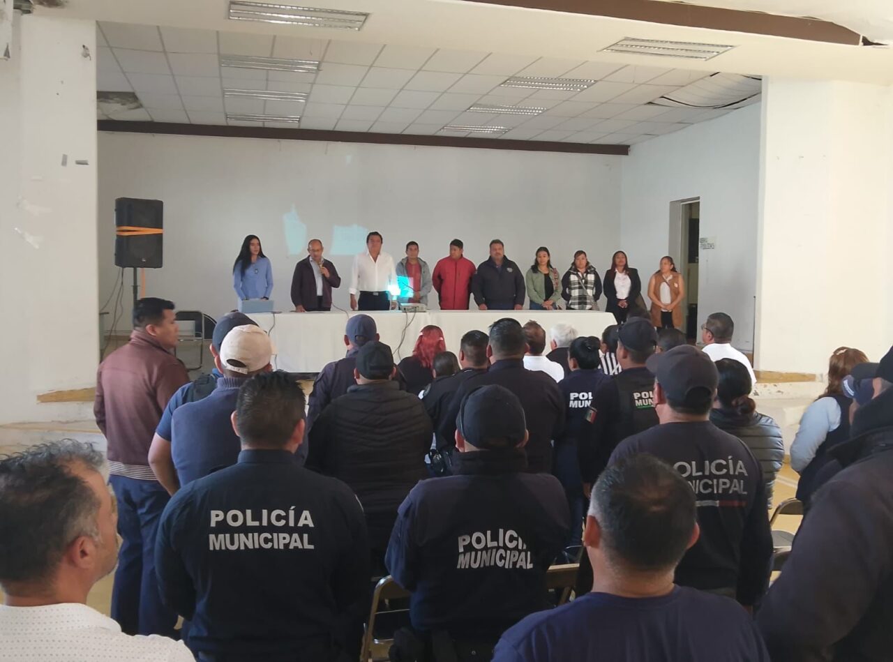 CDH Puebla capacita a autoridades de Tianguismanalco en Derechos Humanos y Estado de Derecho