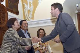 Egresado de la FCC avanza en el desarrollo de robots con expresiones faciales humanas