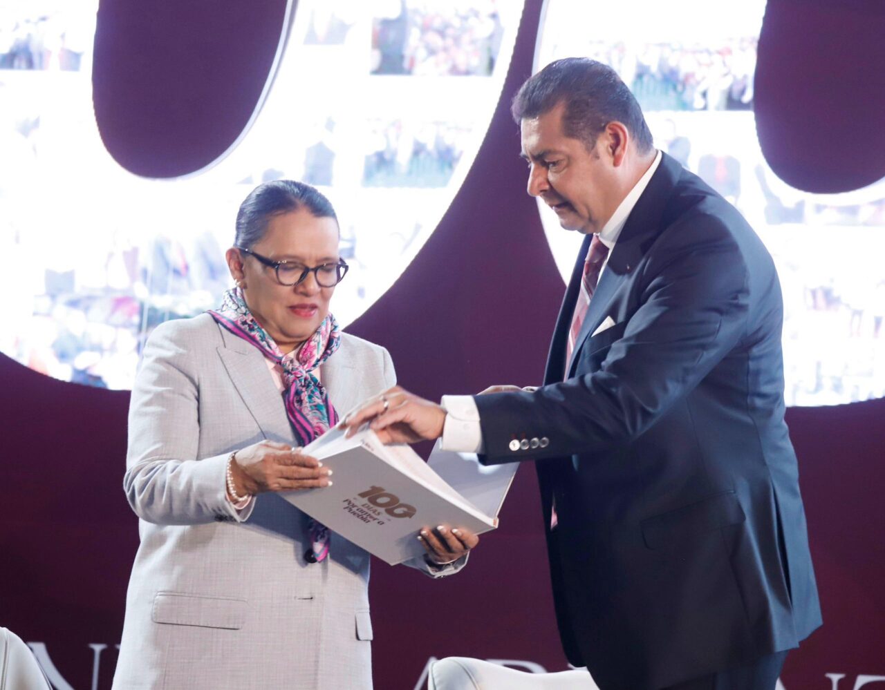 Armenta destaca seguridad y bienestar en su informe de 100 días