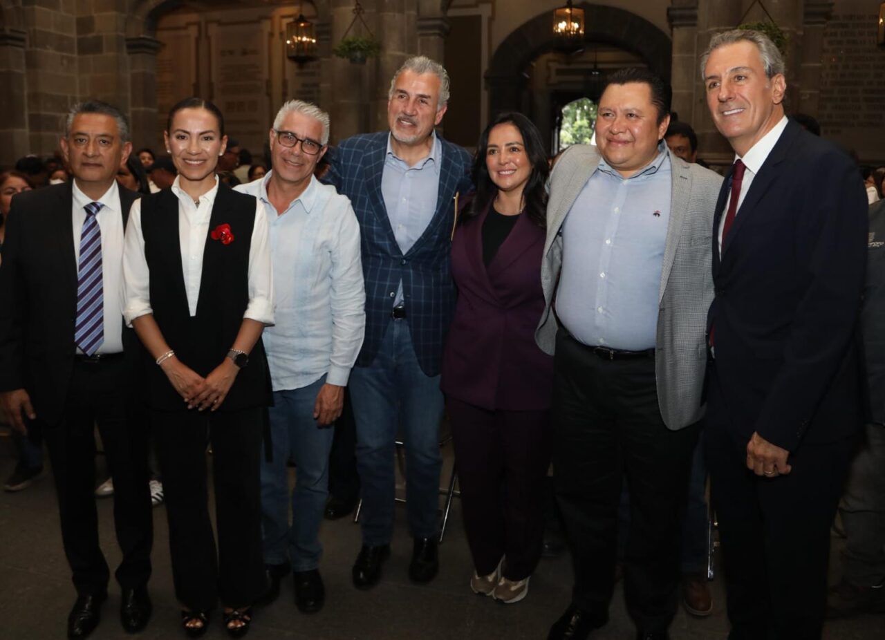 Firman Convenio de Revisión Salarial 2025 Gobierno de la Ciudad y Sindicato del Ayuntamiento