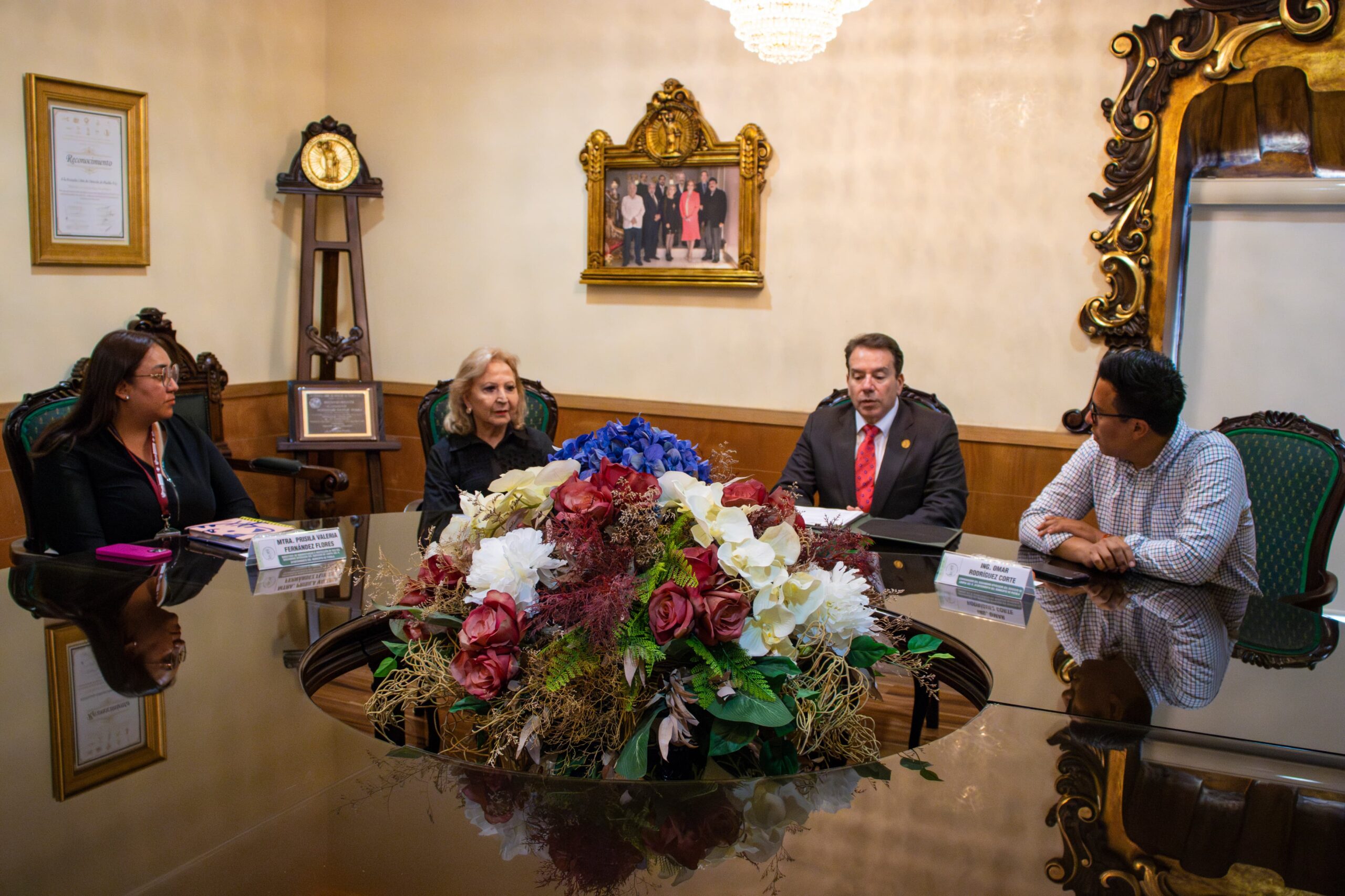 El OOSL firma convenio con la Escuela Libre de Derecho de Puebla