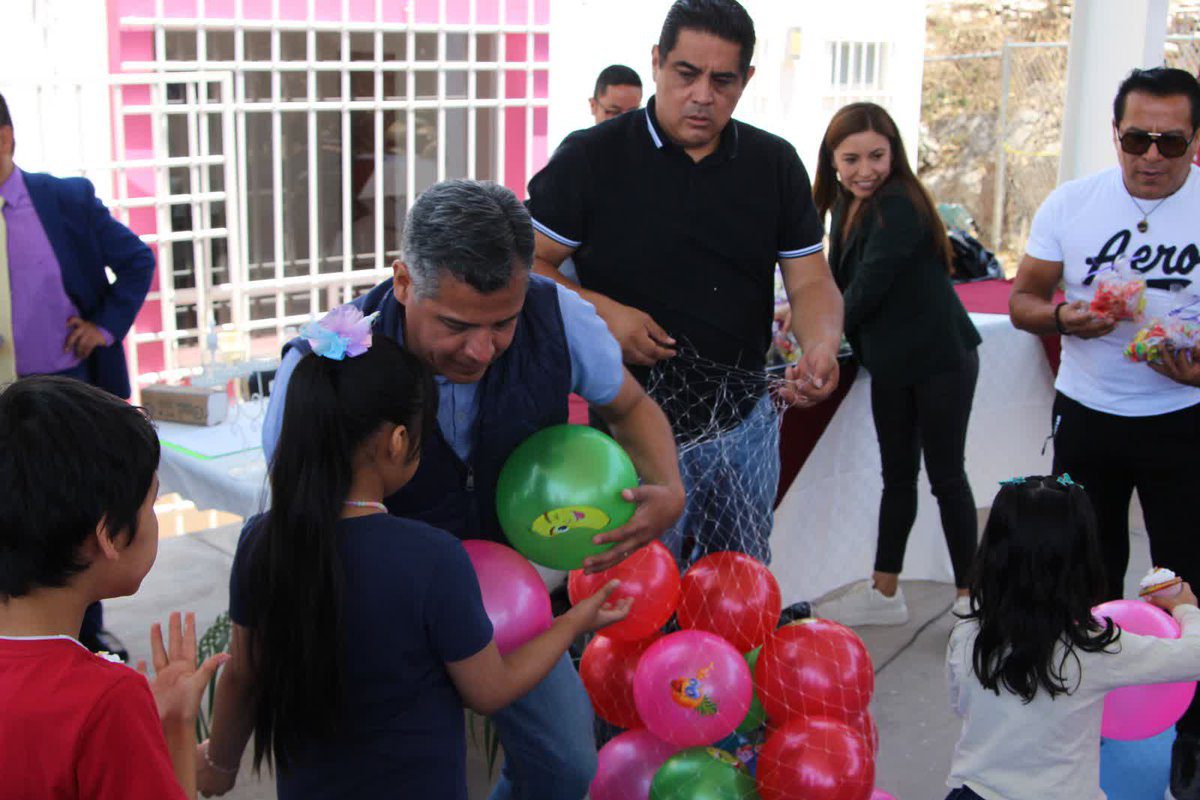 Festeja Gobierno de la Ciudad Día de la Niñez en el Centros de Desarrollo Comunitario y Parque Biblioteca 