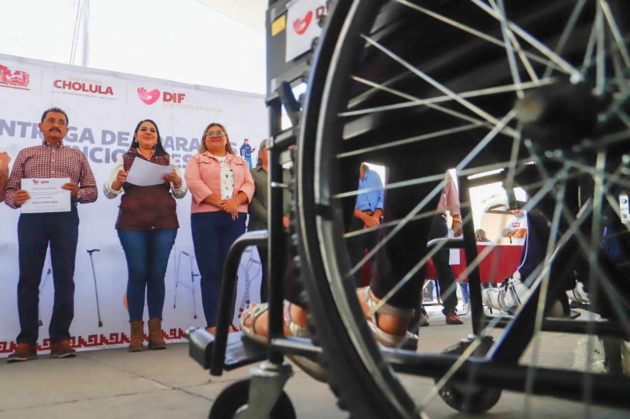 Más de 120 ciudadanos atendidos por Tonantzin Fernández en la 5ª edición del programa «Miércoles Ciudadano Escuchando a Cholula»