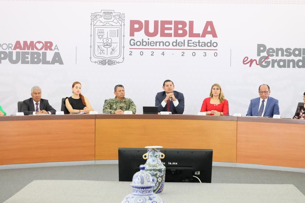 Empresarios solidarios de Ciudad Maderas donan 6.5 hectáreas para vivienda social