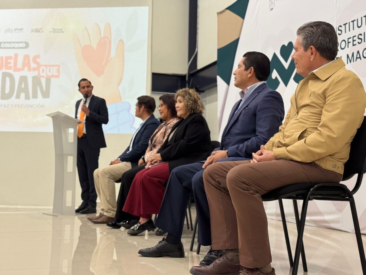 Fortalece IPMP liderazgo escolar con talleres de prevención y convivencia