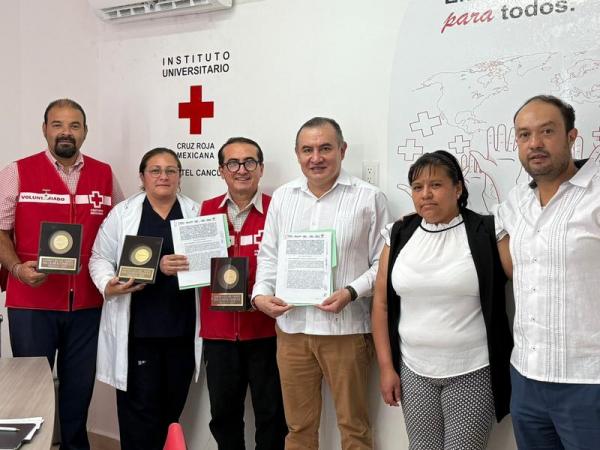Firma USEP convenio con Cruz Roja Mexicana de Cancún