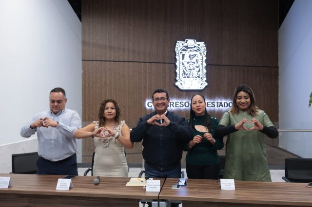 Refrenda Congreso del Estado impulso a los y las artesanas poblanas