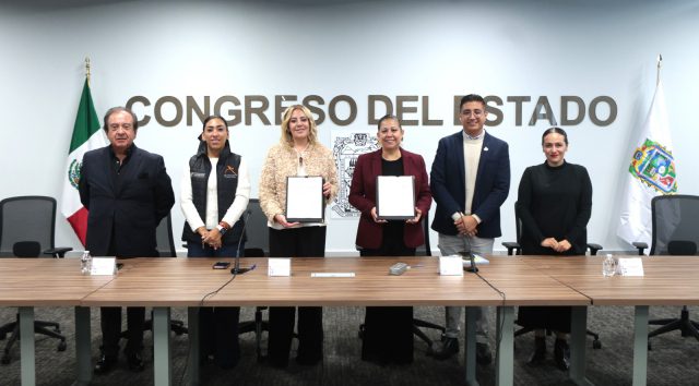 Educación es la base de cualquier transformación, resalta Laura Artemisa en firma de convenios