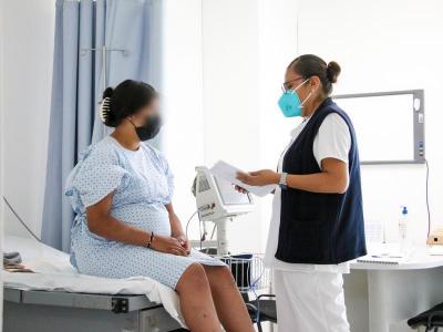 Sistema de salud en Puebla atiende con eficiencia y cobertura hospitalaria