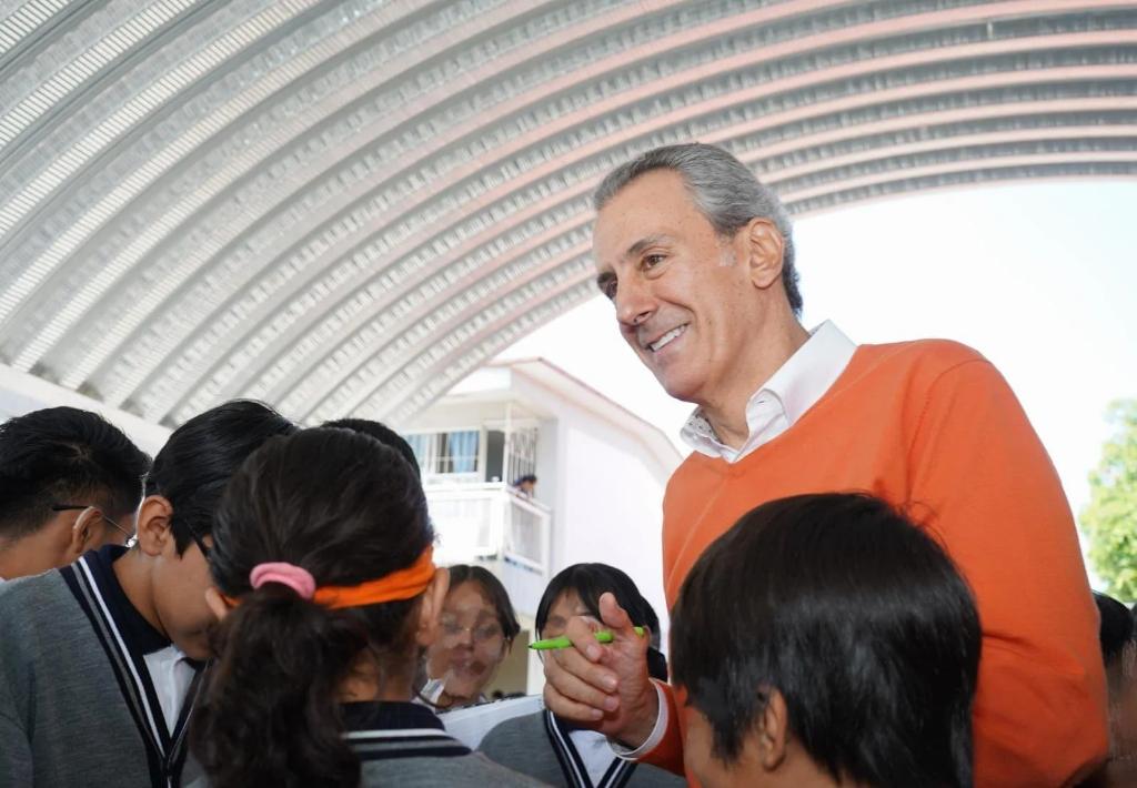 Fortalece Pepe Chedraui infraestructura educativa en la Junta Auxiliar de San Jerónimo Caleras