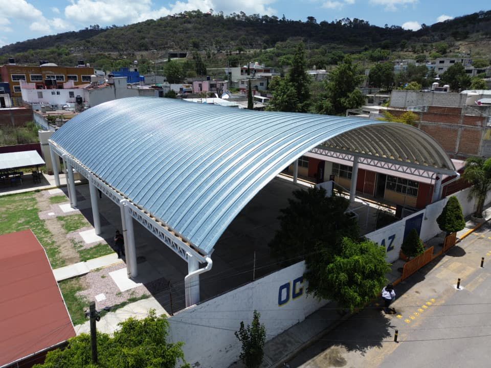 Fortalece Gobierno de la Ciudad espacios educativos en la colonia Clavijero