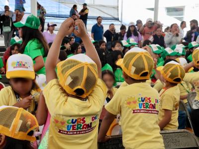 Inicia SEDIF cursos de verano “Por Amor a las Familias”