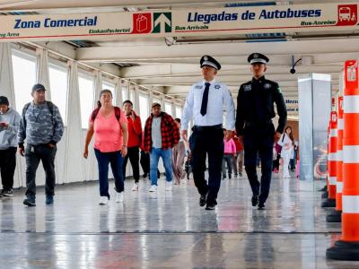 Refuerza Policía Auxiliar vigilancia en operativo “Vacaciones Seguras 2025”