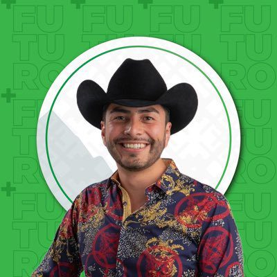 Alcalde de Cuyoaco se viraliza por presunto abuso de poder en tienda de Angelópolis; genera indignación en redes