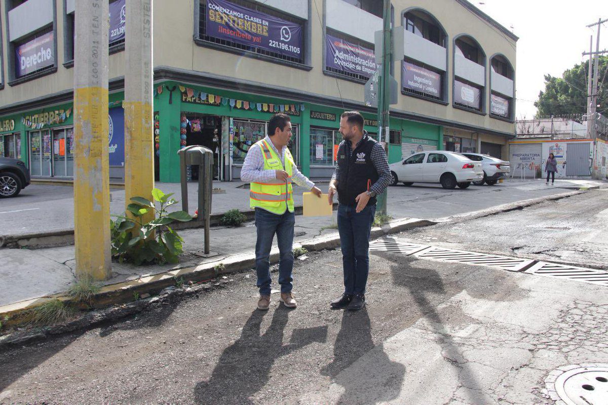 Supervisa Gobierno de la Ciudad trabajos de mantenimiento vial en avenida 11 Oriente