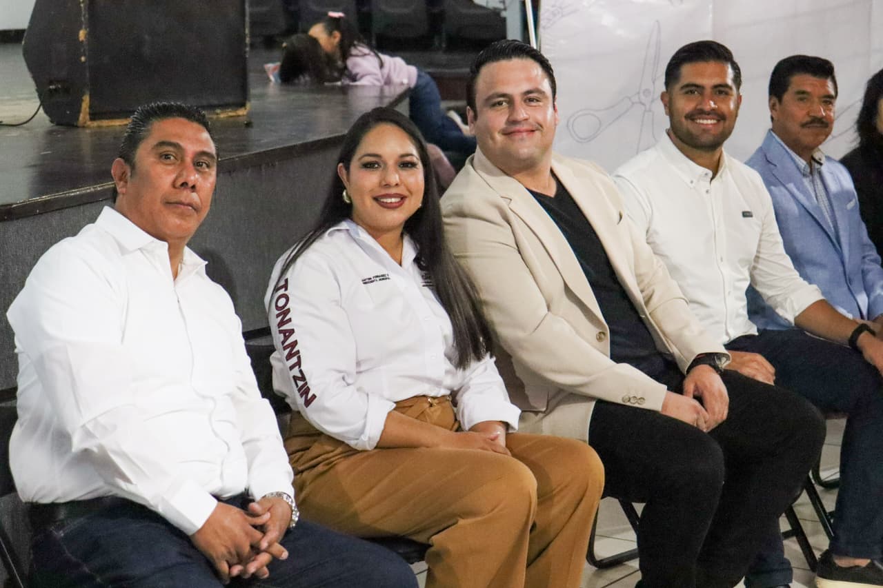 Inaugura Tonantzin Fernández la Feria del Regreso a Clases Profeco 2025