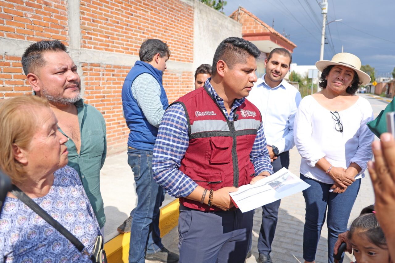 Omar Muñoz inaugura calle en Nuevo León