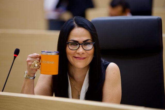 Promueven en el Congreso iniciativa contra la discriminación a las personas con VIH