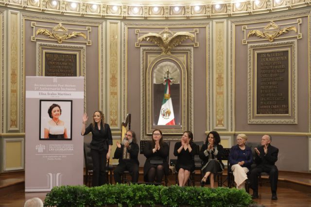 Rinde Congreso homenaje post mortem a Elisa Ávalos; su legado y arte es de los y las poblanas: Laura Artemisa