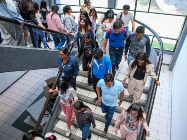 UTTECAM realiza simulacro de sismo en sus instalaciones