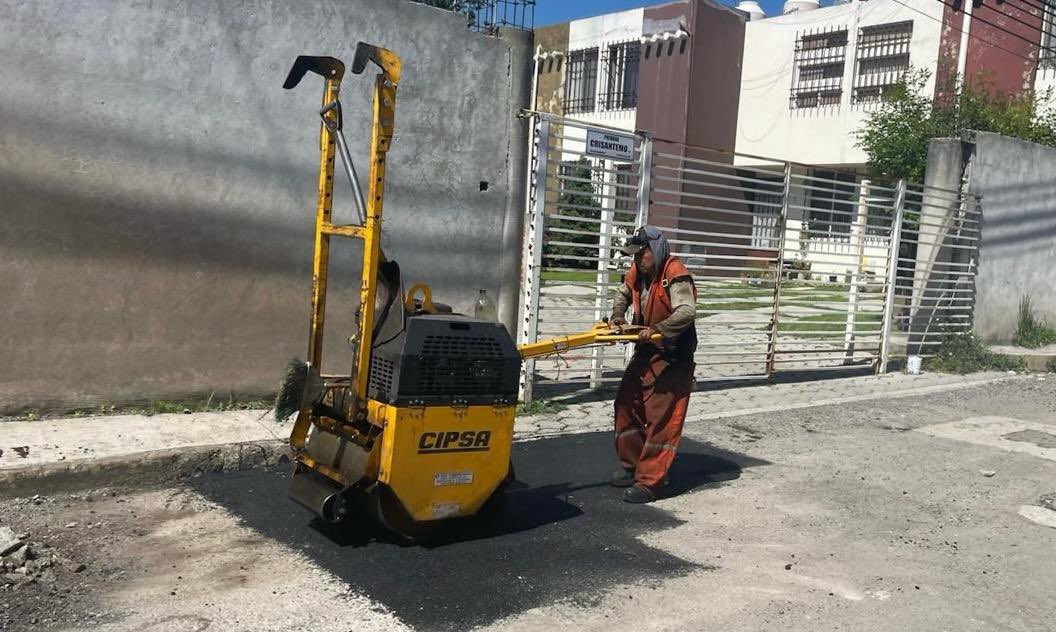 Campaña Capitalina Bacheando Puebla: fortalece la movilidad del transporte público