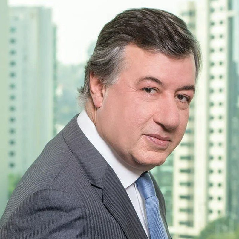 Banamex regresa parcialmente a manos mexicanas: Fernando Chico Pardo adquiere 25% por 42 mil millones de pesos
