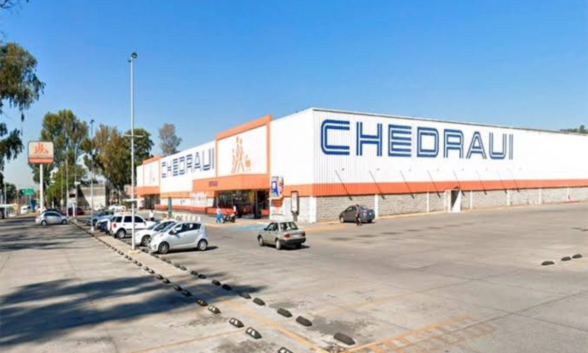 Profeco clausura supermercado Chedraui en Xonaca por irregularidades