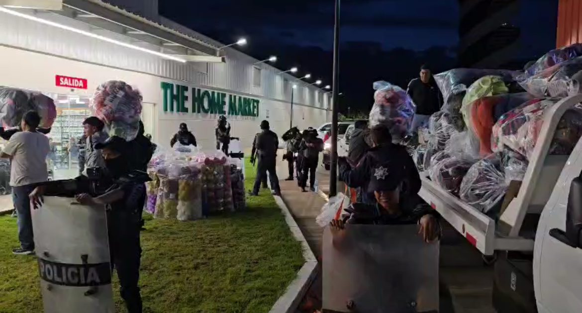 Decomisan mercancía en tienda The Home Market de Angelópolis por incumplir normas comerciales