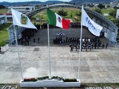 UPAM conmemora CCXV aniversario del inicio de la Independencia de México