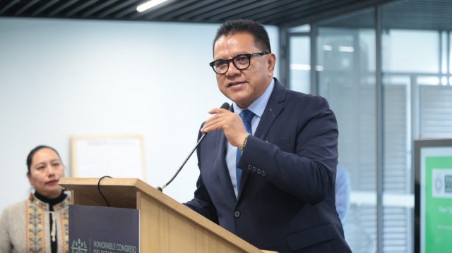 Realiza diputado Miguel Márquez foros para la construcción de leyes en materia de economía social