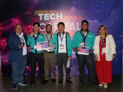 Destaca COBAEP en competencia estatal de robótica