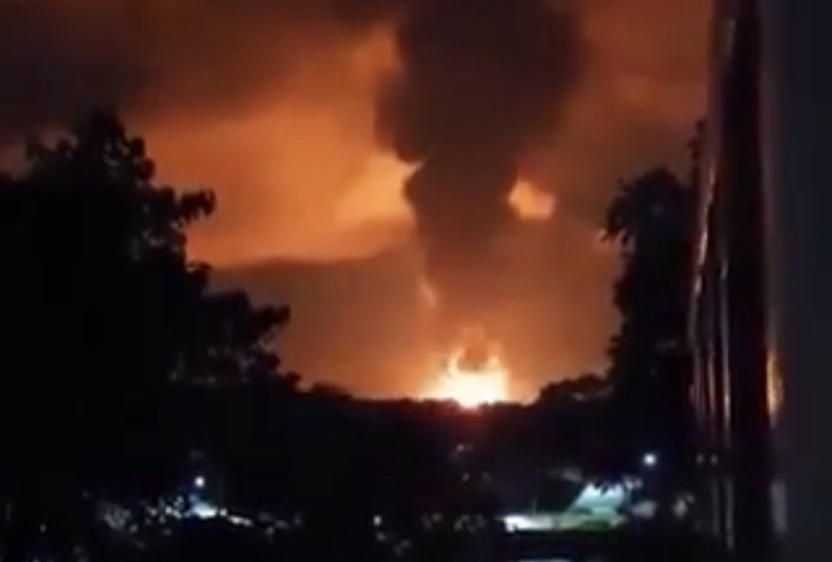 Explosión en ductos de PEMEX por lluvias causa alarma en Xicotepec