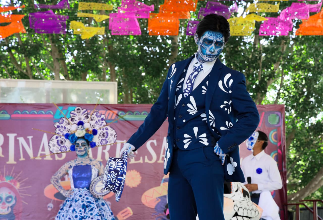 UTTECAM celebra Día de Muertos con arte, cine y tradición