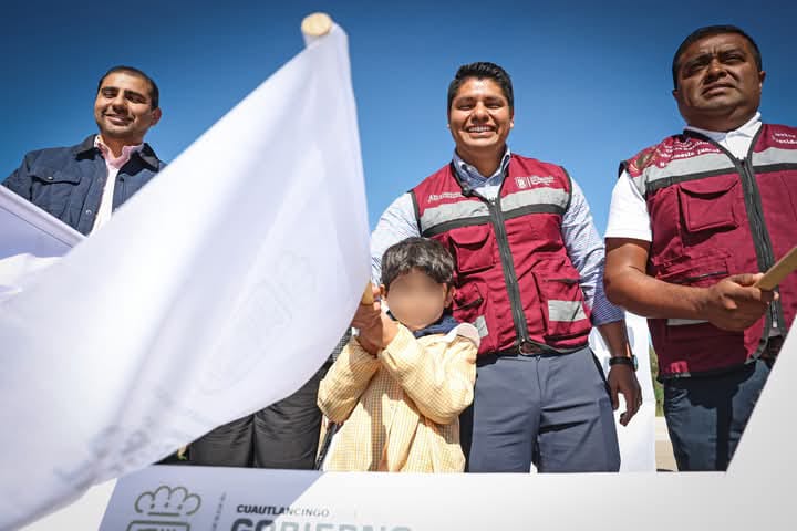 Inicia Omar Muñoz arco techo y techado en instituciones educativas de Cuautlancingo