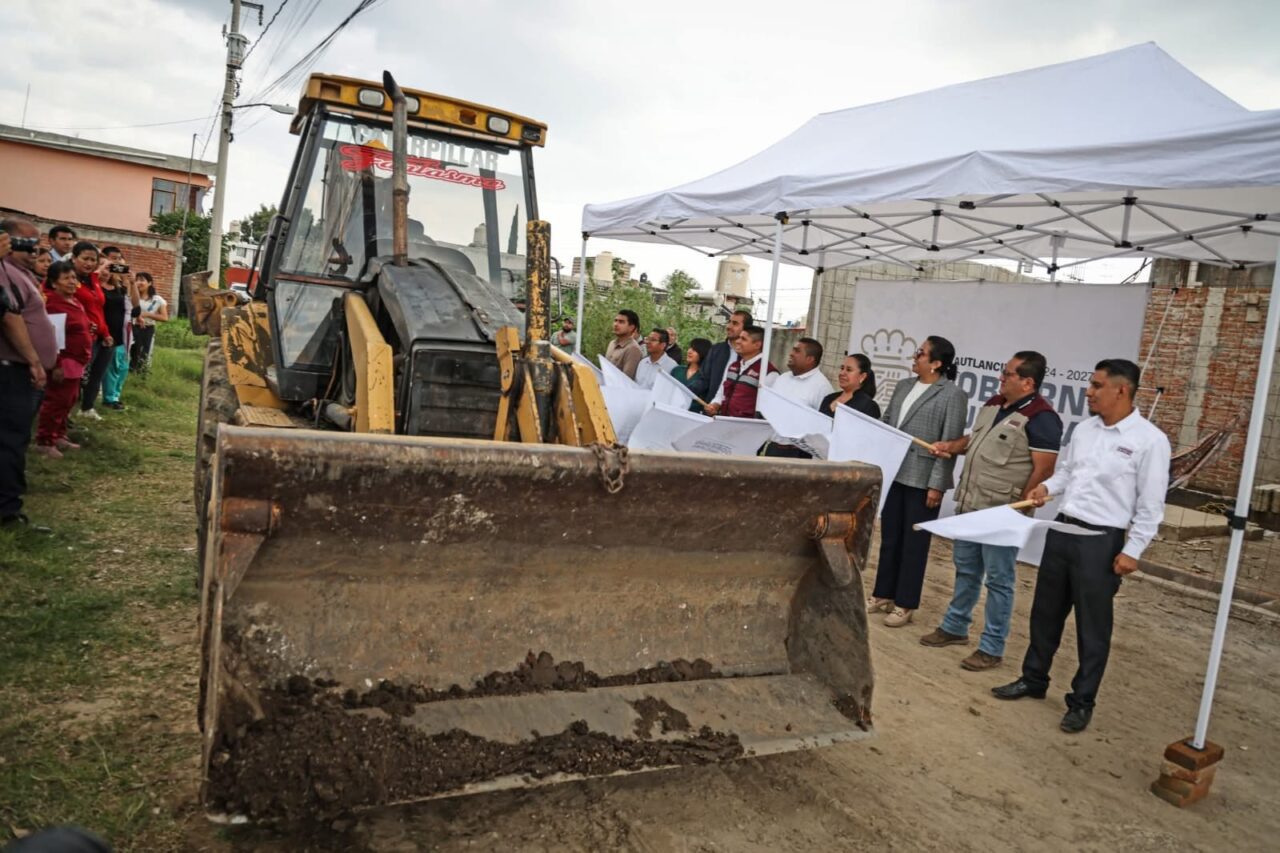 En mi gobierno estamos convirtiendo las palabras en realidades: Omar Muñoz