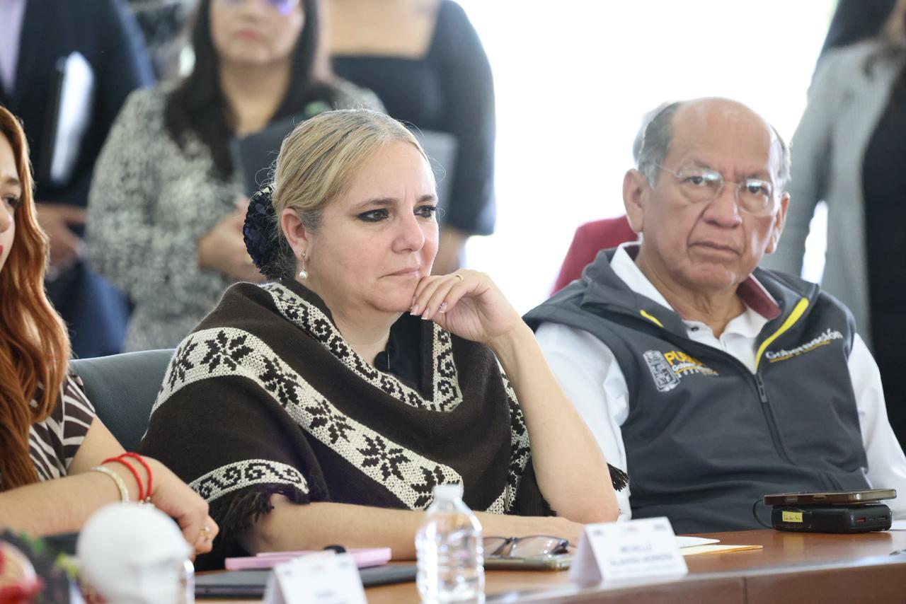 Envía Centros LIBRE- Casas Carmen Serdán psicólogas a la Sierra Norte