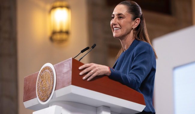 Con iniciativa para expedir Ley General de Aguas y reforma a la Ley de Aguas Nacionales se devuelve el agua a la nación: Presidenta