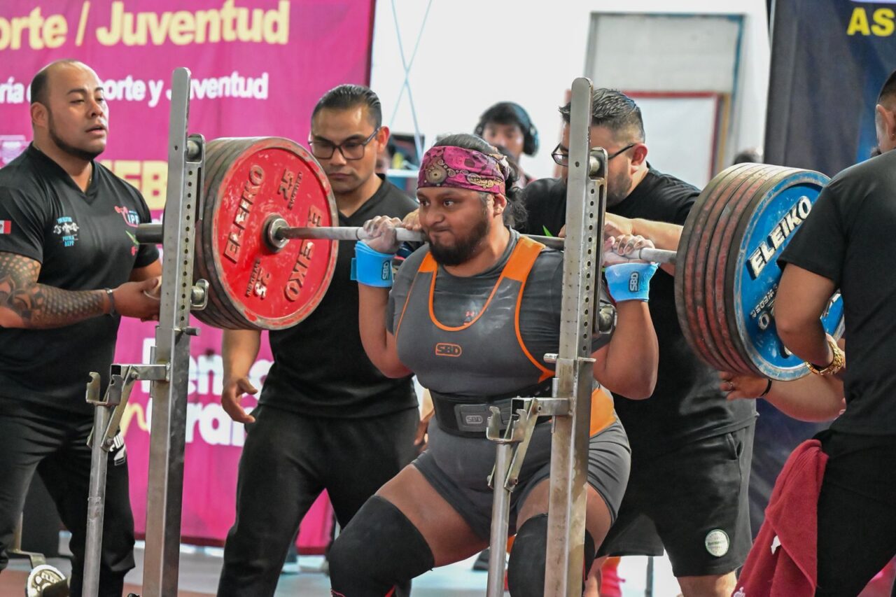 Puebla realiza por primera vez el Estatal de Powerlifting