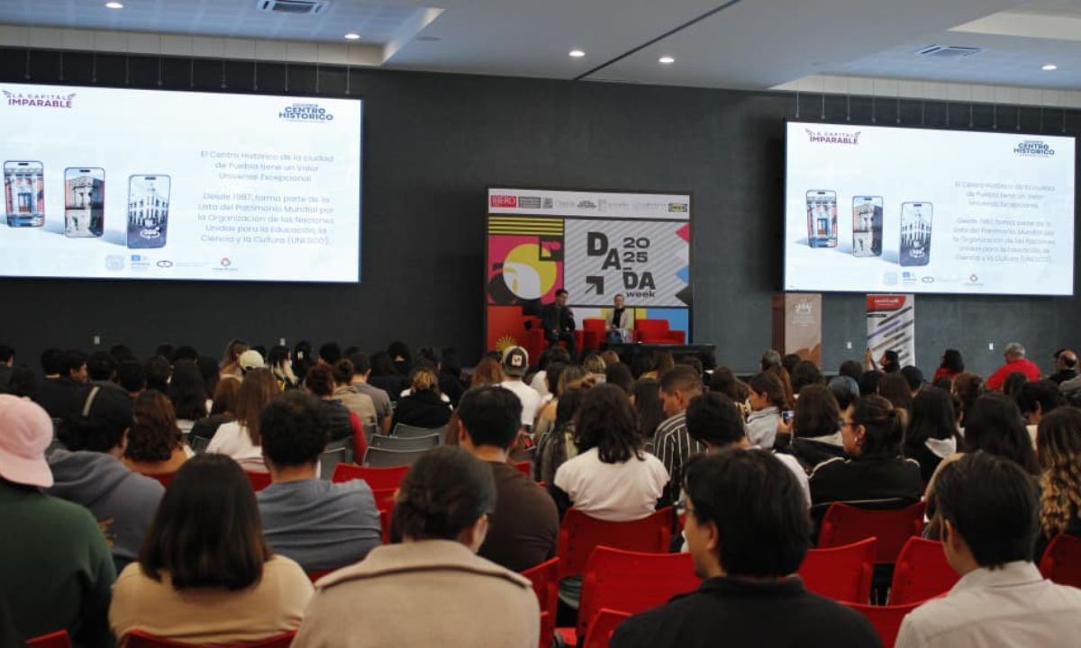Presenta Gobierno de la Ciudad la audioguía “La Ciudad como Museo” en la Ibero