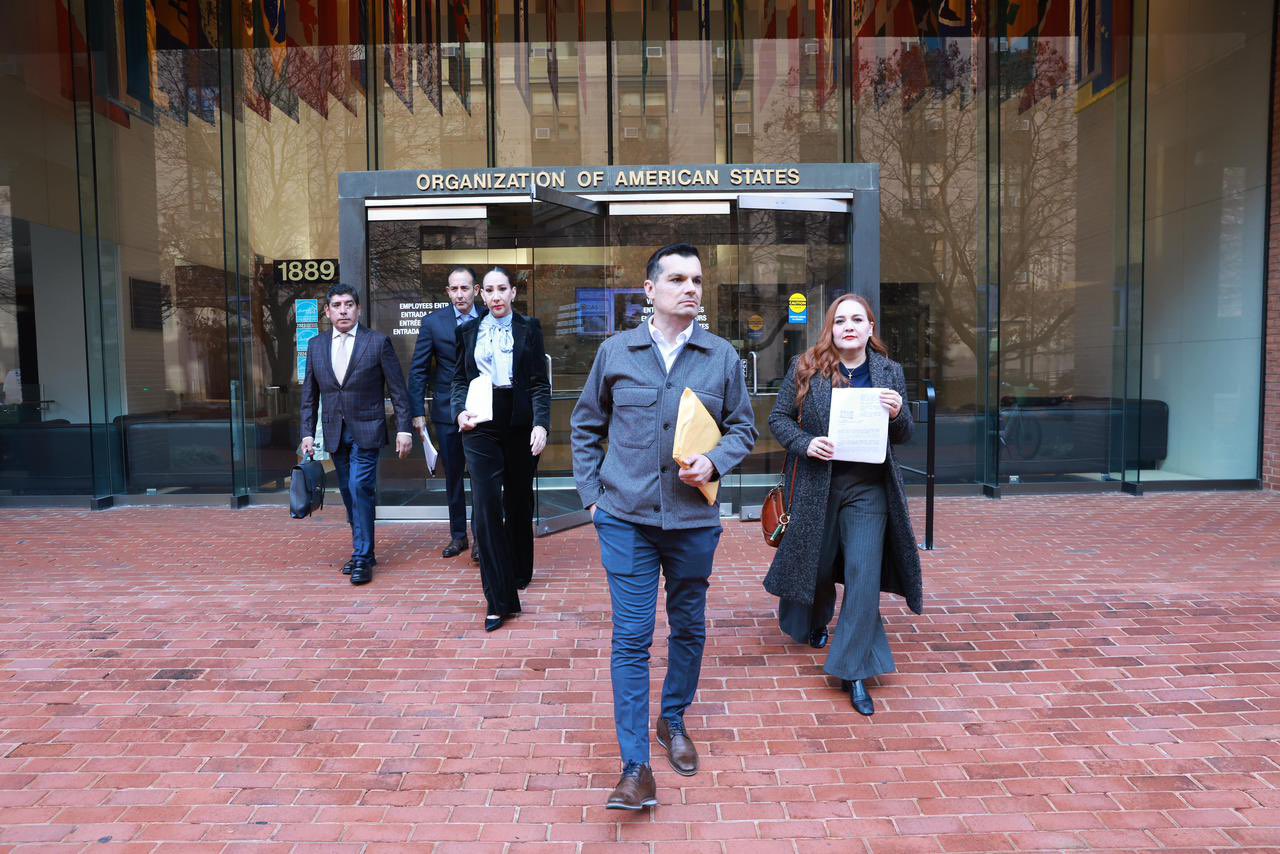 Diputados del PAN viajan a Washington para denunciar represión en marcha de la Generación Z