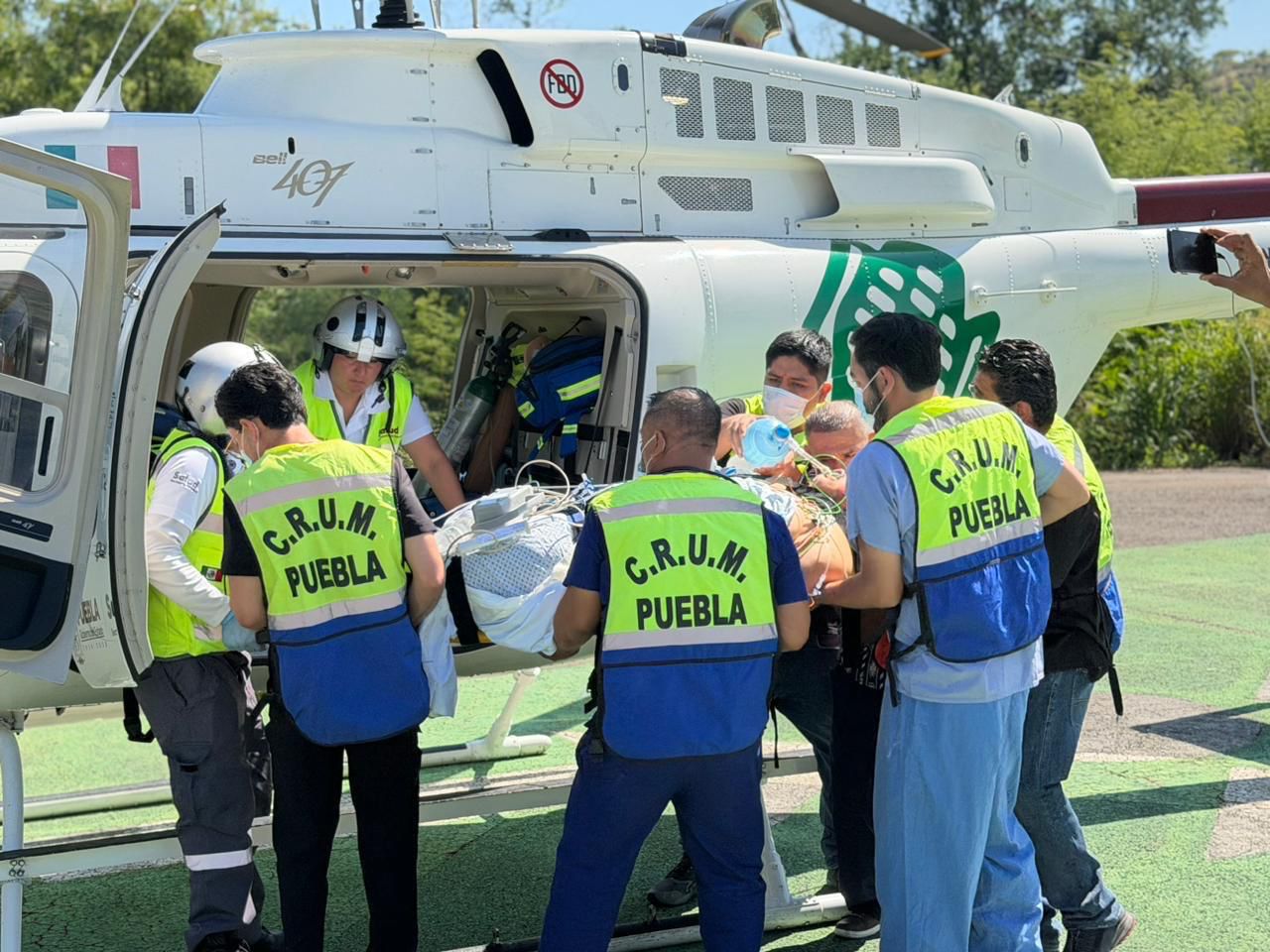 Mejoran espacios públicos en San Pedro Tlaltenango con Obra Comunitaria