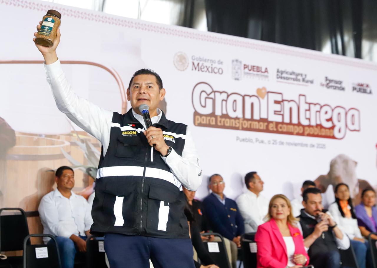 Mega entrega de apoyos al campo, acto de justicia en Puebla