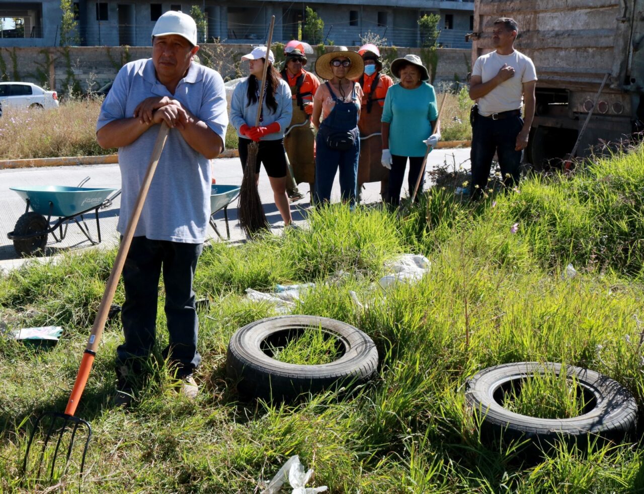 Recupera Gobierno de Puebla áreas urbanas deterioradas mediante faenas comunitarias