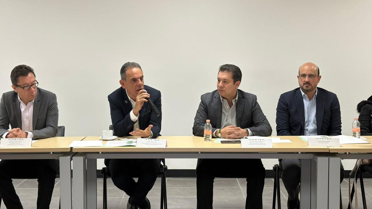 CERHAN-UTP realiza sesión de Consejo Directivo