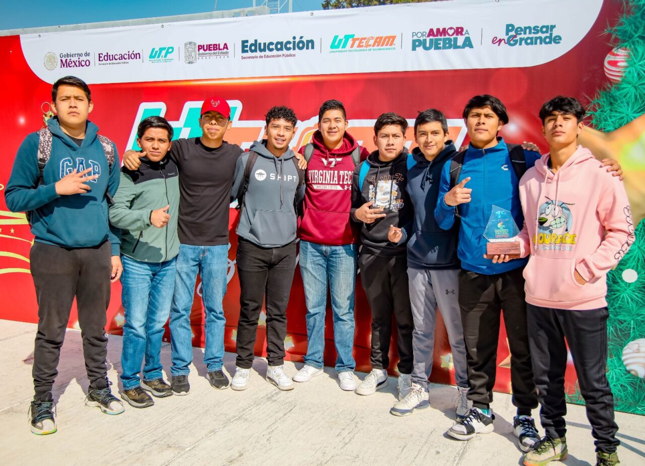 Clausura UTTECAM la Universiada Deportiva y Cultural 2025